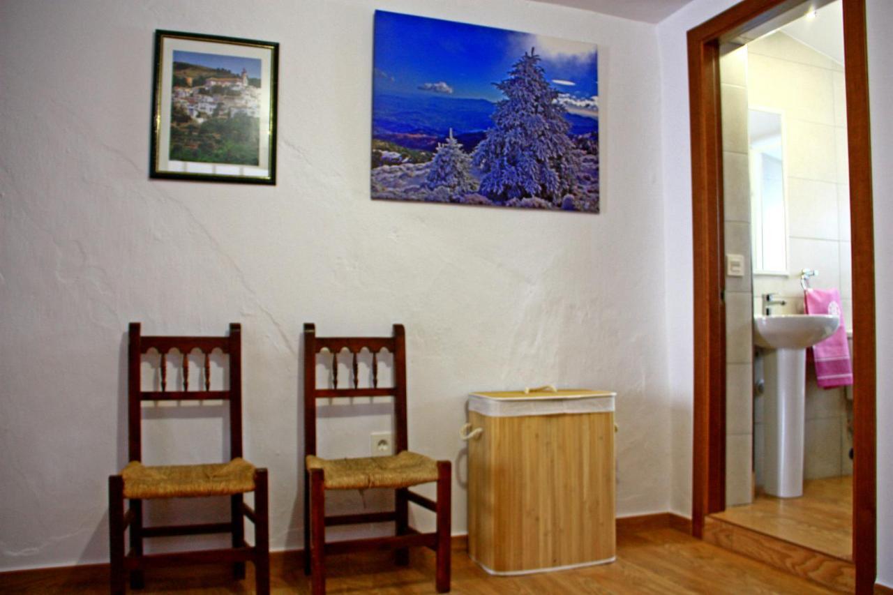 Casa Rural Torrecilla, 1919 Yunquera Buitenkant foto